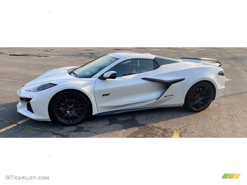 White Pearl Metallic Tricoat 2023 Chevrolet Corvette 70th Anniversary Edition Z06 Convertible Exterior Photo #146732715
