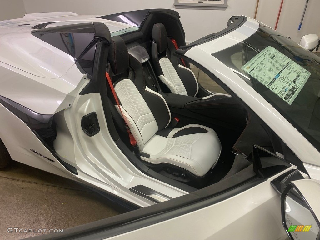 2023 Chevrolet Corvette 70th Anniversary Edition Z06 Convertible Front Seat Photo #146732834
