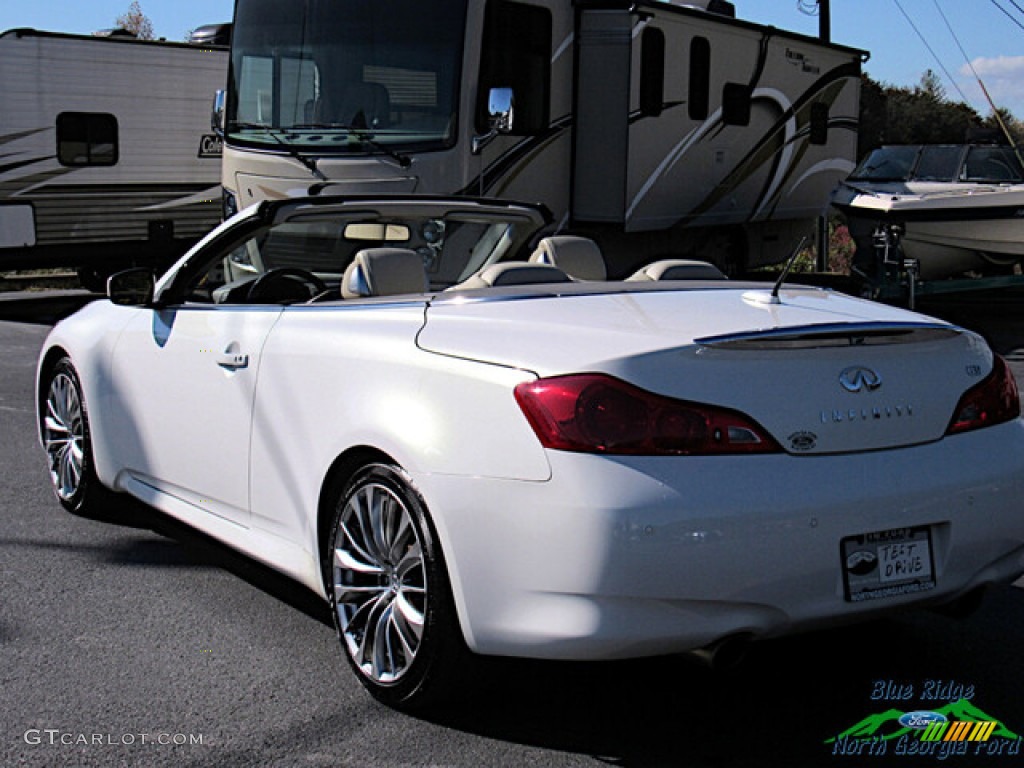 2013 G 37 Convertible - Moonlight White / Wheat photo #3