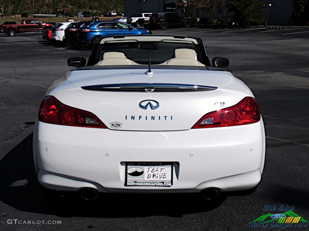 2013 G 37 Convertible - Moonlight White / Wheat photo #5