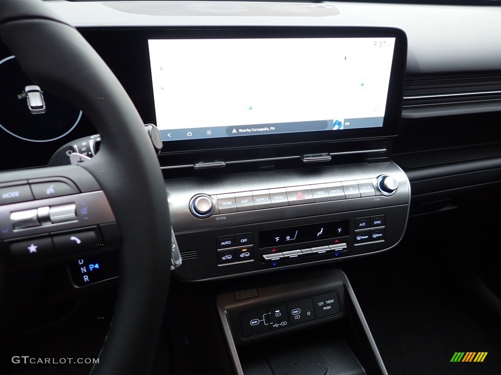 2024 Hyundai Kona SEL AWD Controls Photo #146733629