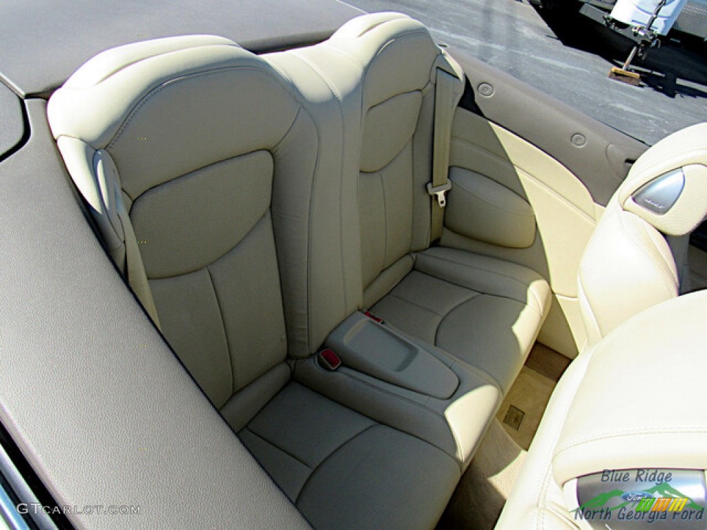 2013 G 37 Convertible - Moonlight White / Wheat photo #13