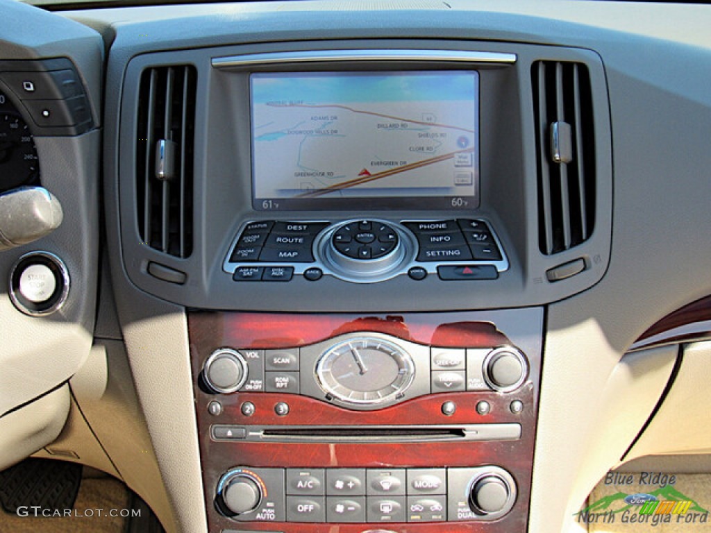 2013 G 37 Convertible - Moonlight White / Wheat photo #16