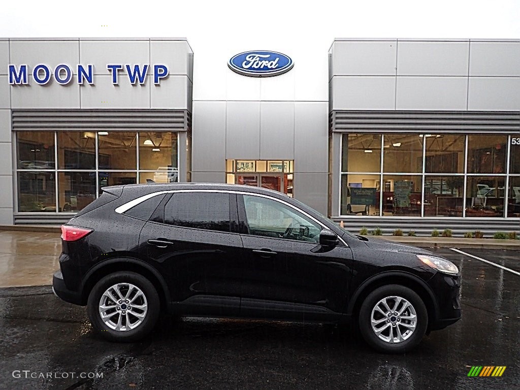 Agate Black Metallic Ford Escape