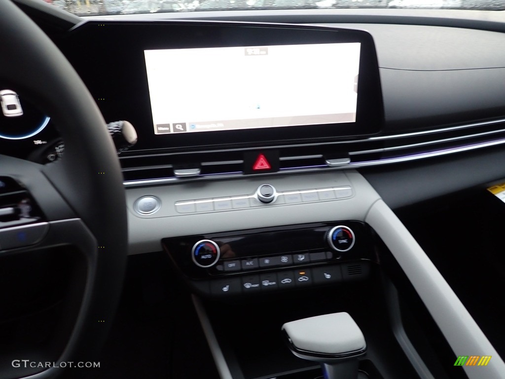 2024 Elantra Limited - Amazon Gray / Light Gray photo #17