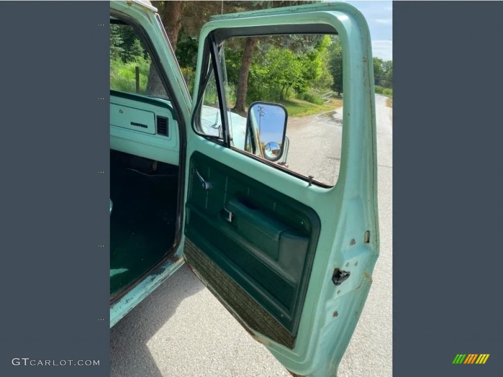 1977 Ford F150 Custom Regular Cab Jade Green Door Panel Photo #146734685