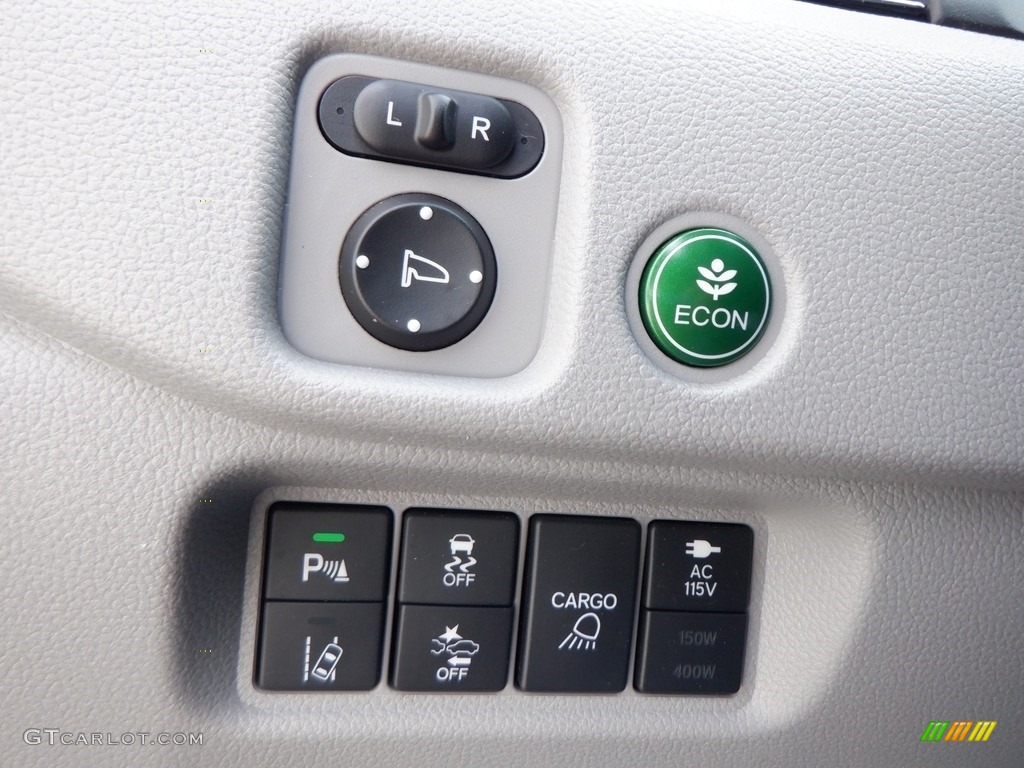 2020 Honda Ridgeline RTL-E AWD Controls Photo #146735377