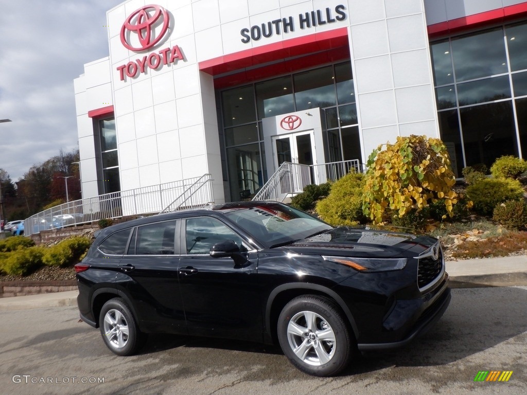 2023 Highlander L - Midnight Black Metallic / Black photo #2