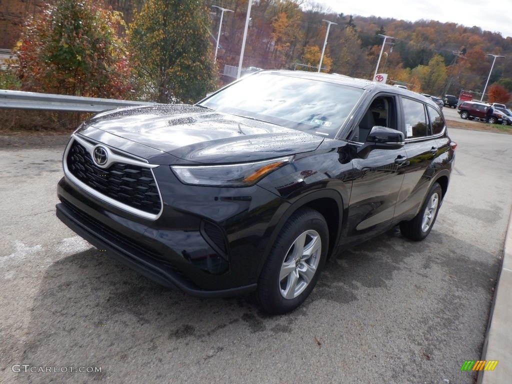 2023 Highlander L - Midnight Black Metallic / Black photo #5