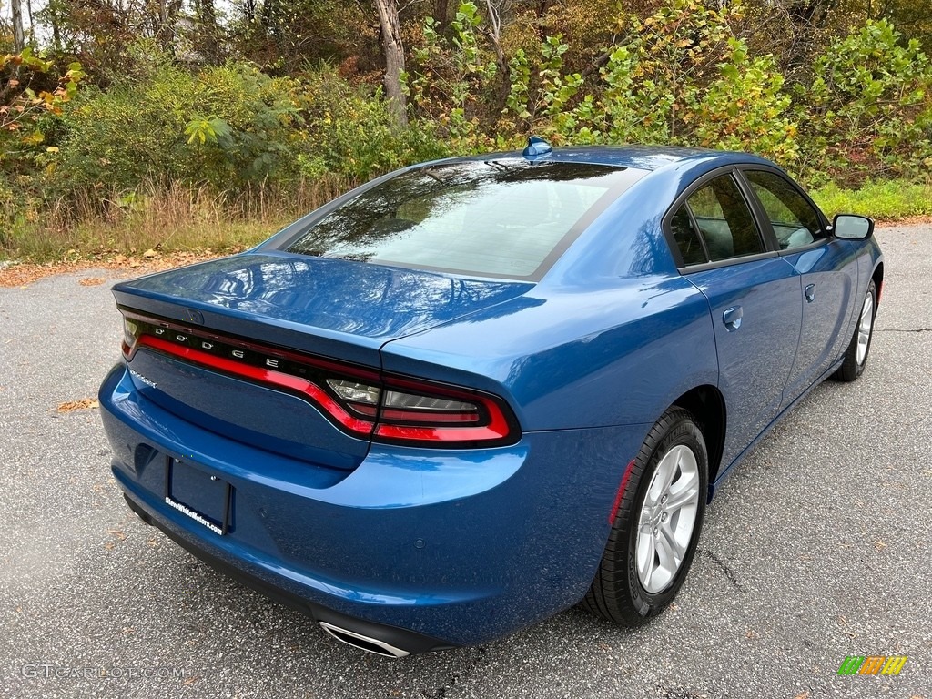 2023 Charger SXT - Frostbite / Black photo #6