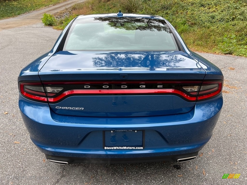 2023 Charger SXT - Frostbite / Black photo #7