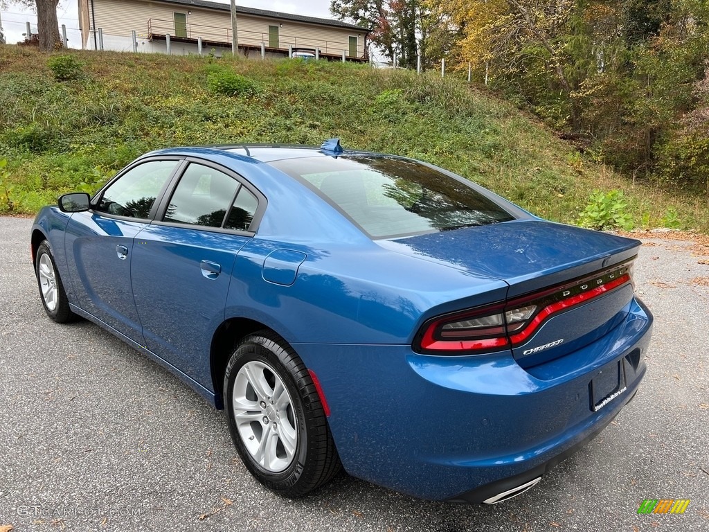 2023 Charger SXT - Frostbite / Black photo #8