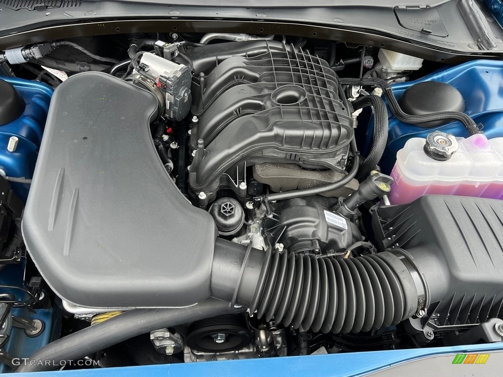 2023 Dodge Charger SXT Engine Photos
