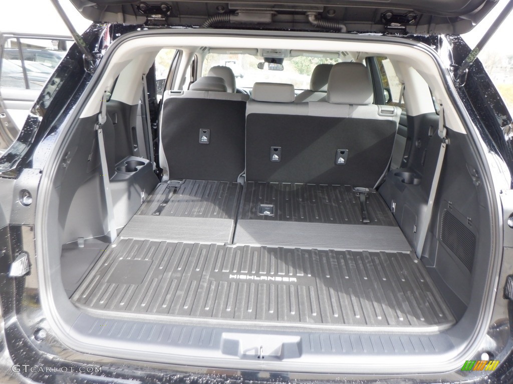 2023 Toyota Highlander L Trunk Photo #146736496