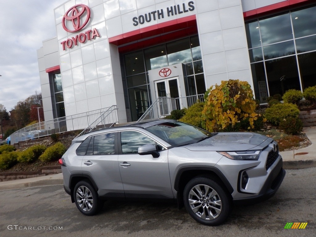 2024 RAV4 XLE Premium AWD - Silver Sky Metallic / Black photo #2