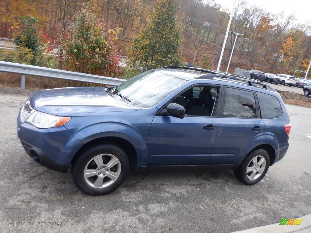 2012 Forester 2.5 X - Marine Blue Metallic / Black photo #7