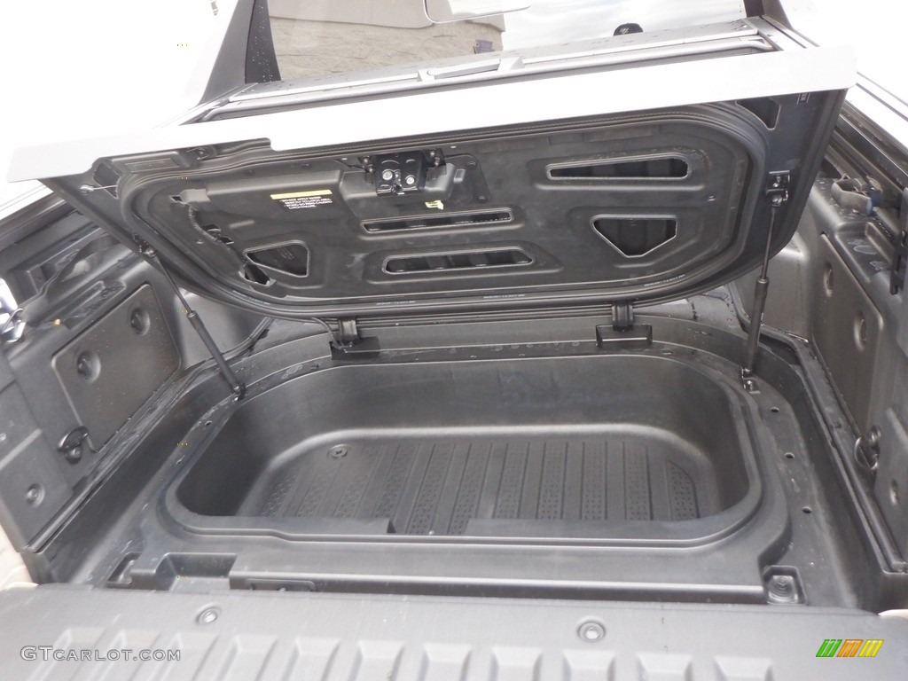 2024 Hyundai Santa Cruz Limited AWD Trunk Photo #146737067