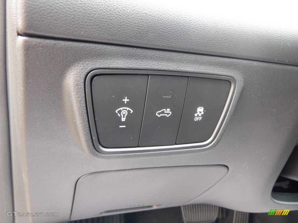 2024 Hyundai Santa Cruz Limited AWD Controls Photo #146737192