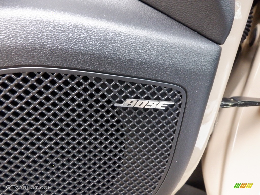 2024 Hyundai Santa Cruz Limited AWD Audio System Photos