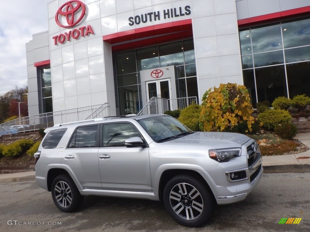 2023 4Runner Limited 4x4 - Classic Silver Metallic / Redwood photo #2