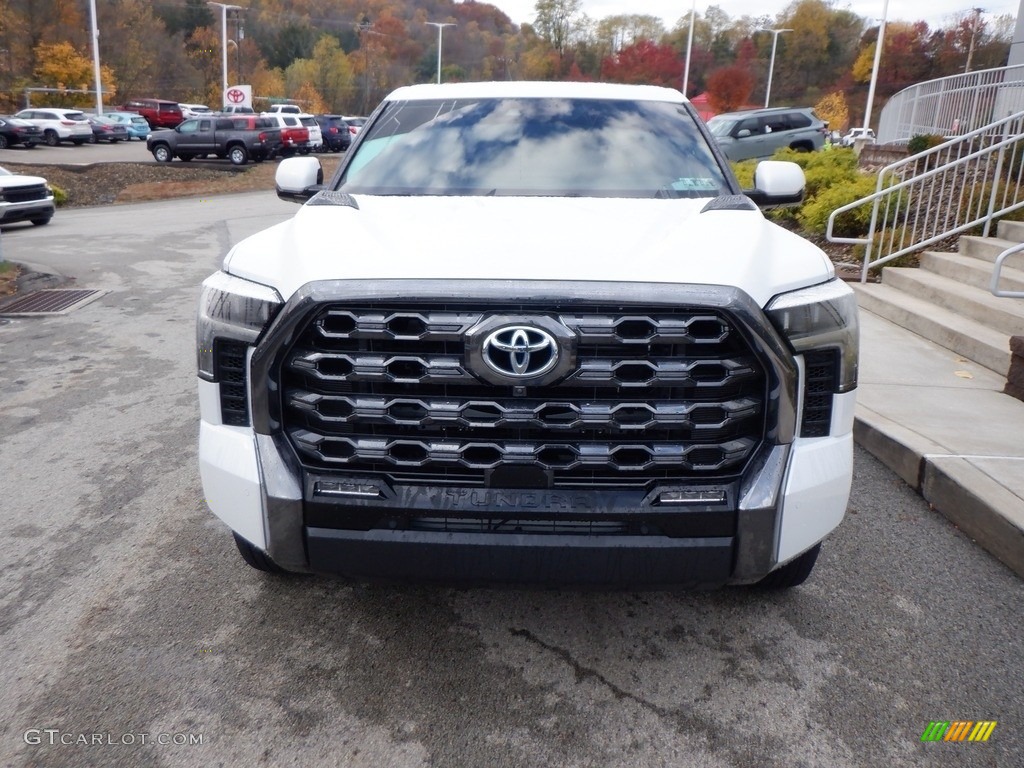 2022 Tundra Platinum Crew Cab 4x4 - Wind Chill Pearl / Black photo #6