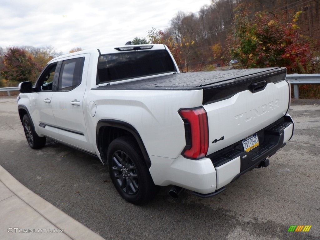 2022 Tundra Platinum Crew Cab 4x4 - Wind Chill Pearl / Black photo #10