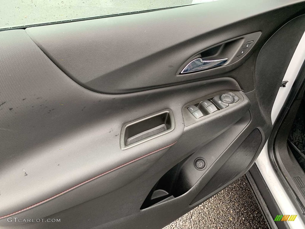 2023 Chevrolet Equinox RS AWD Door Panel Photos