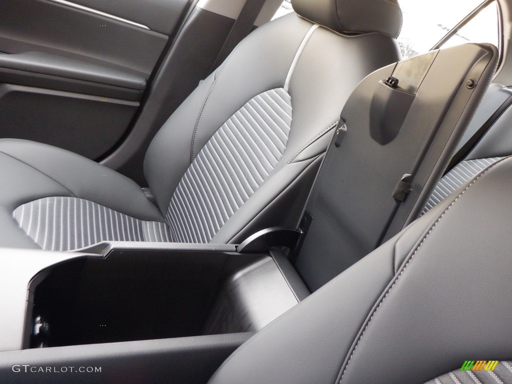 2024 Camry SE Nightshade Hybrid - Midnight Black Metallic / Black photo #26