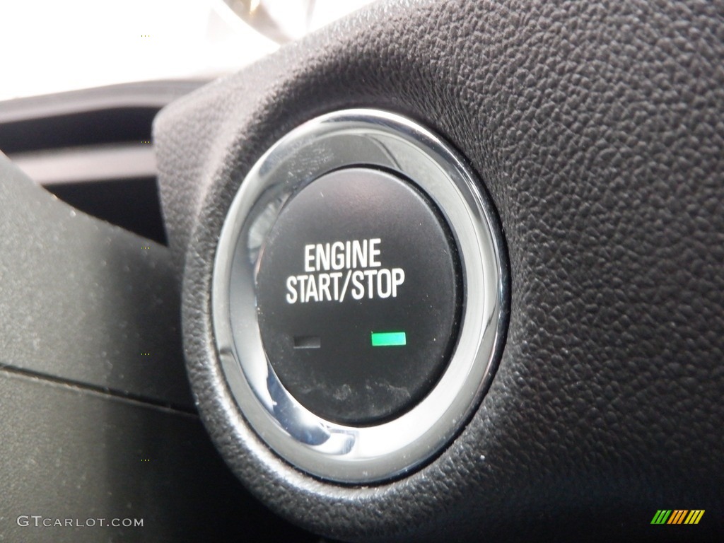 2018 Buick Regal Sportback GS AWD Controls Photo #146740777