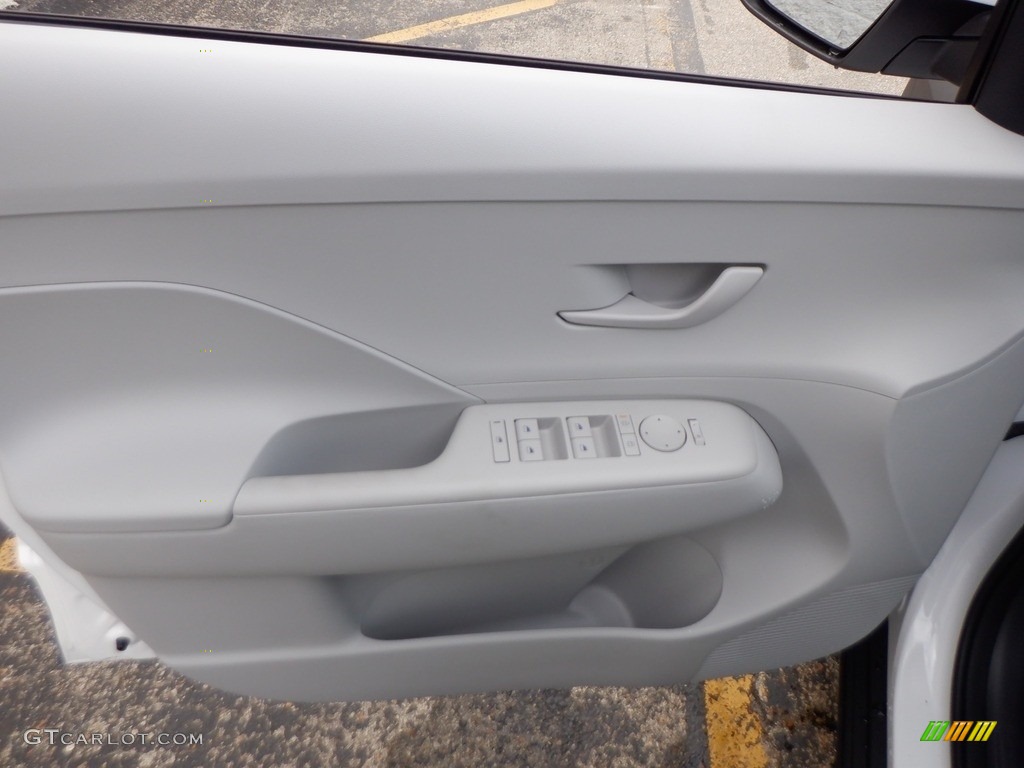 2024 Hyundai Kona SEL AWD Door Panel Photos