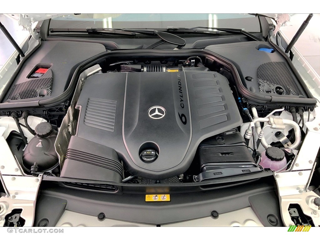 2023 Mercedes-Benz E 450 Cabriolet Engine Photos