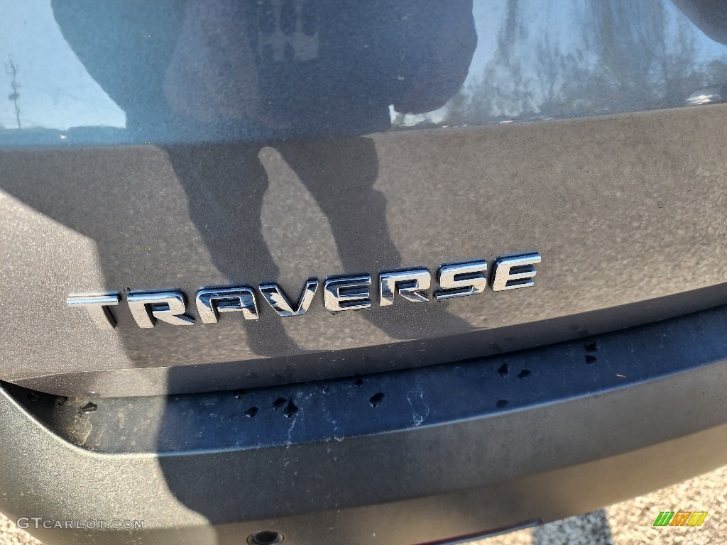 2020 Traverse LT - Satin Steel Metallic / Jet Black photo #28