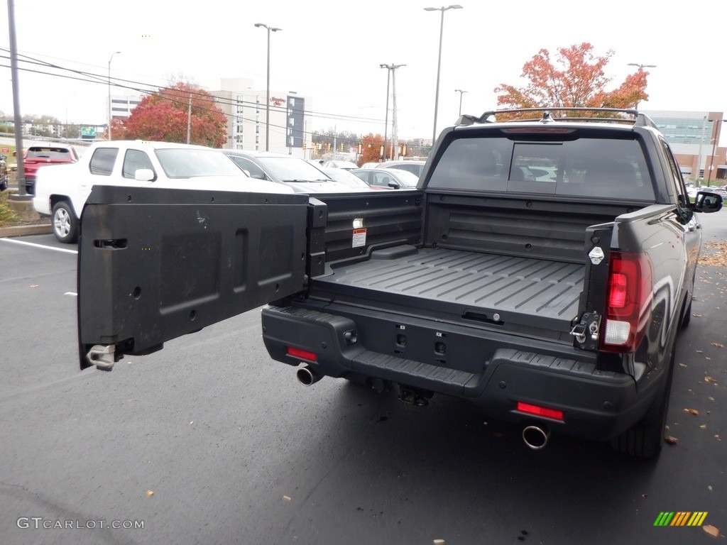 2021 Honda Ridgeline Black Edition AWD Trunk Photo #146744359