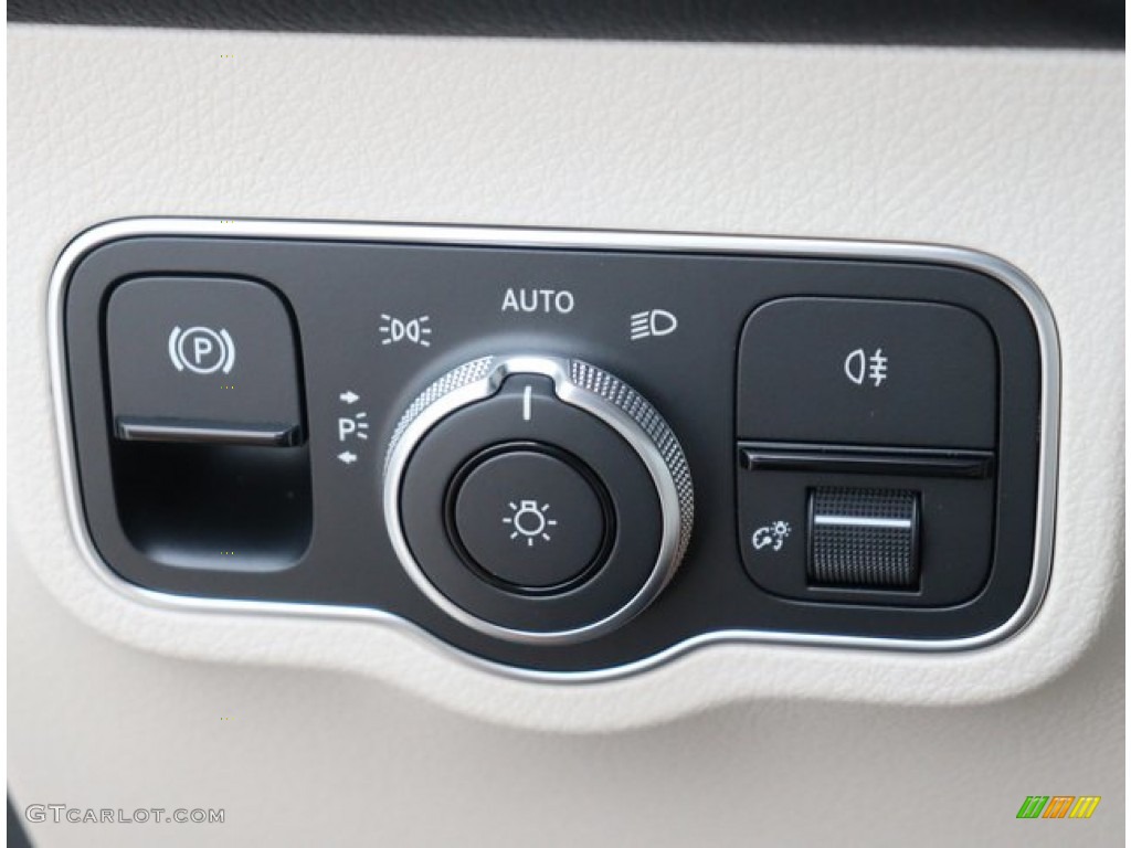 2023 Mercedes-Benz EQB 300 4Matic Controls Photo #146744455