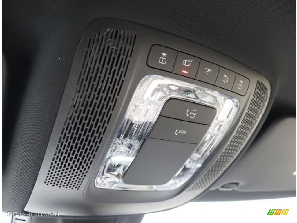 2023 Mercedes-Benz EQB 300 4Matic Controls Photos