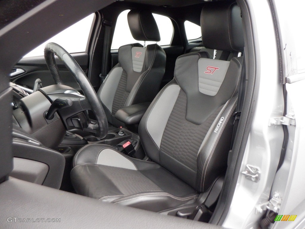 2013 Focus ST Hatchback - Ingot Silver / ST Smoke Storm Recaro Seats photo #14