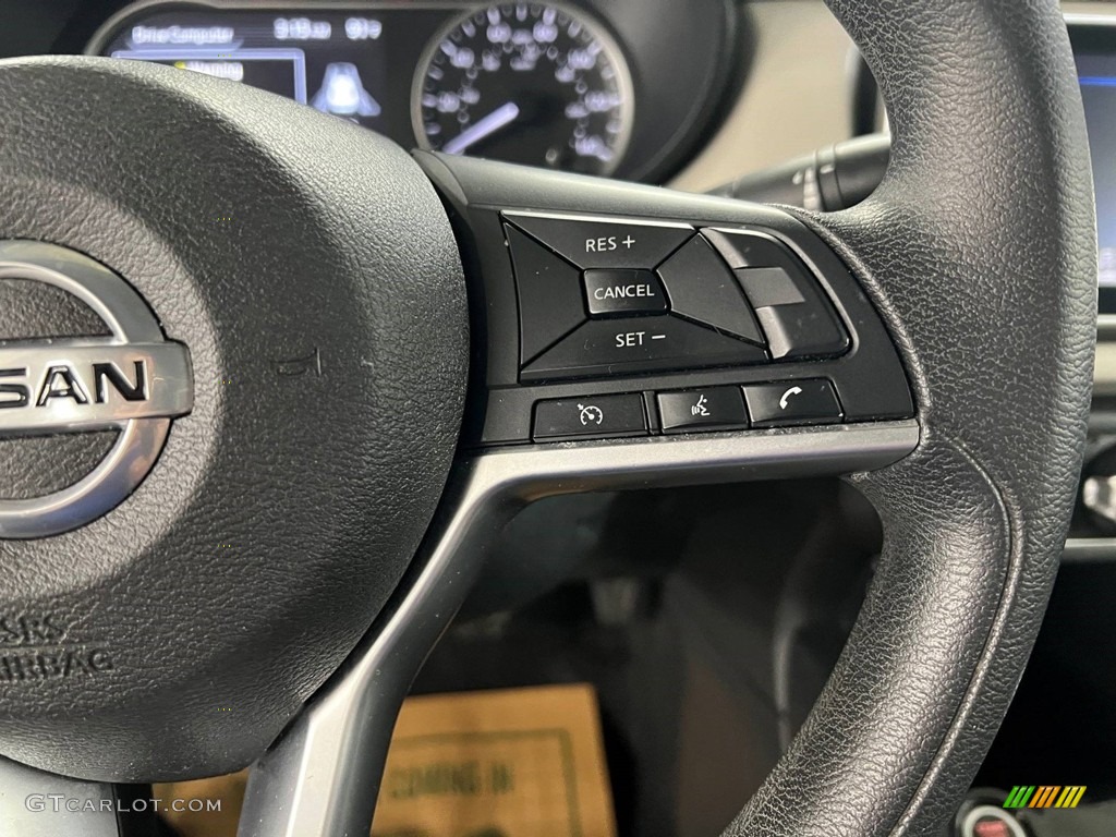 2021 Nissan Versa SV Steering Wheel Photos