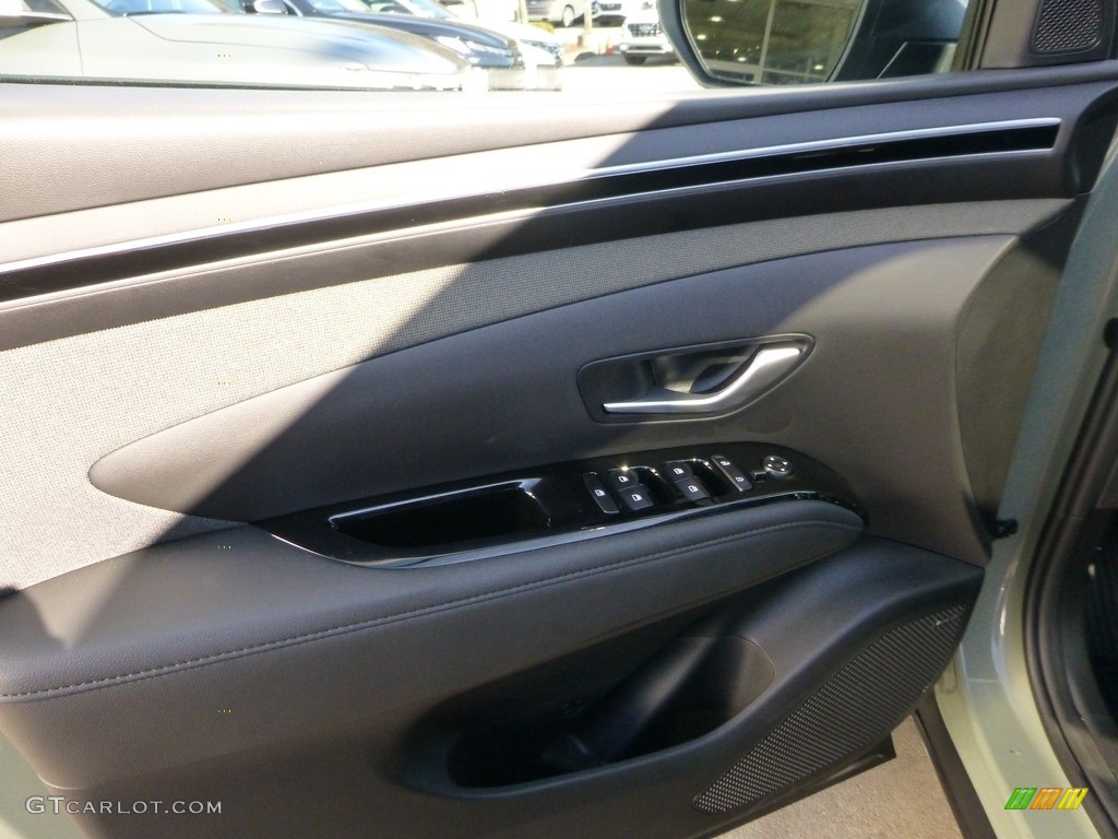 2024 Hyundai Santa Cruz Limited AWD Door Panel Photos