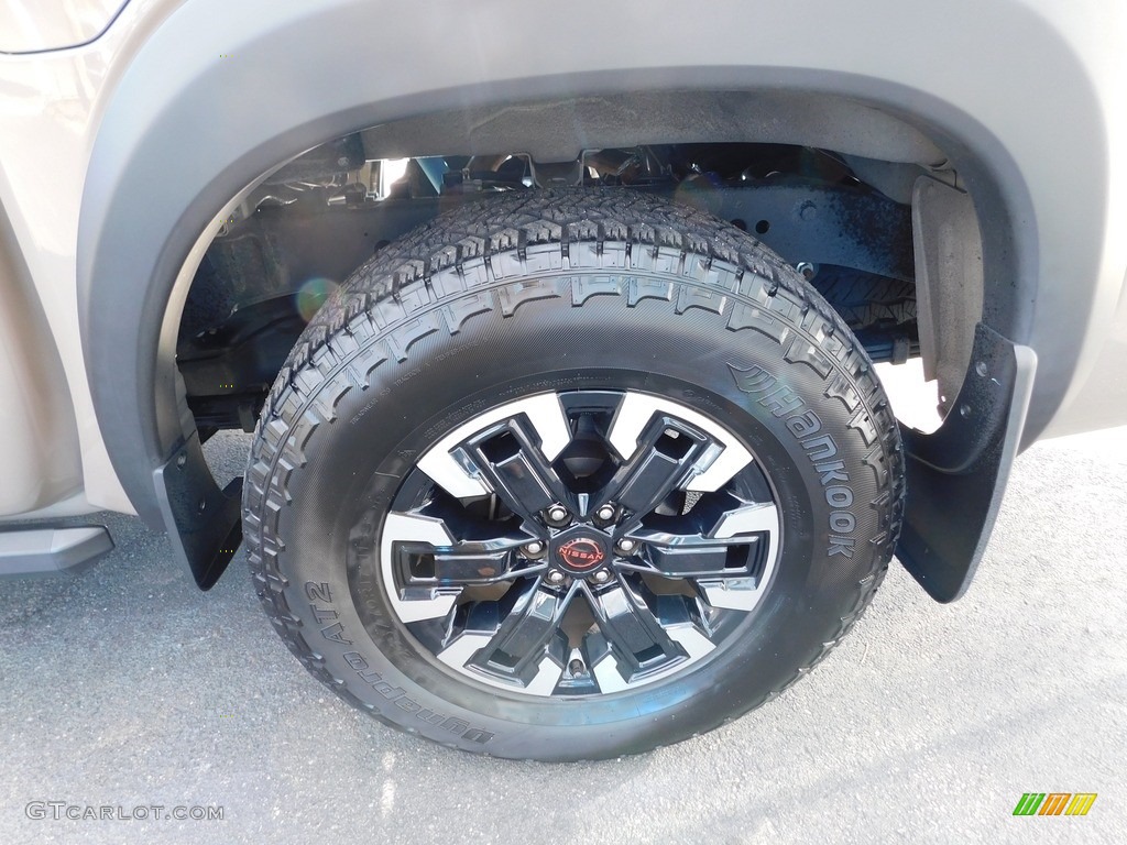 2022 Nissan Frontier Pro-4X Crew Cab 4x4 Wheel Photos