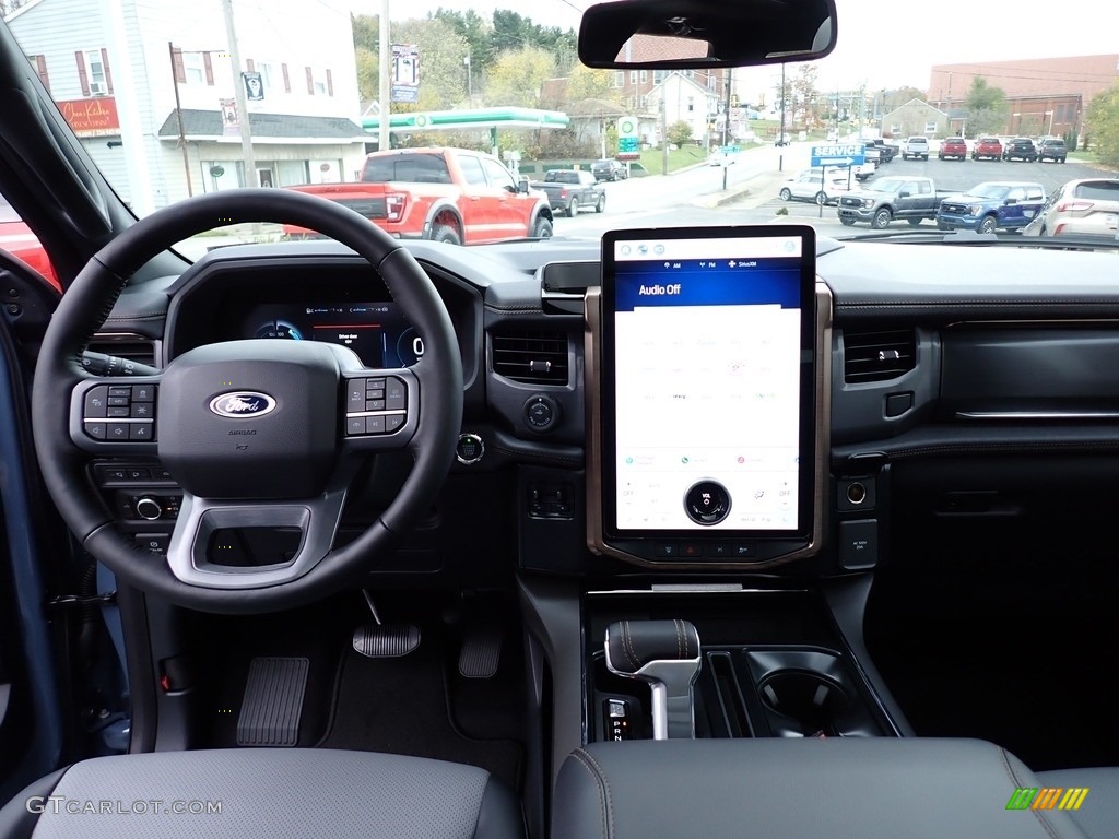 2023 Ford F150 Lightning Lariat 4x4 Dashboard Photos