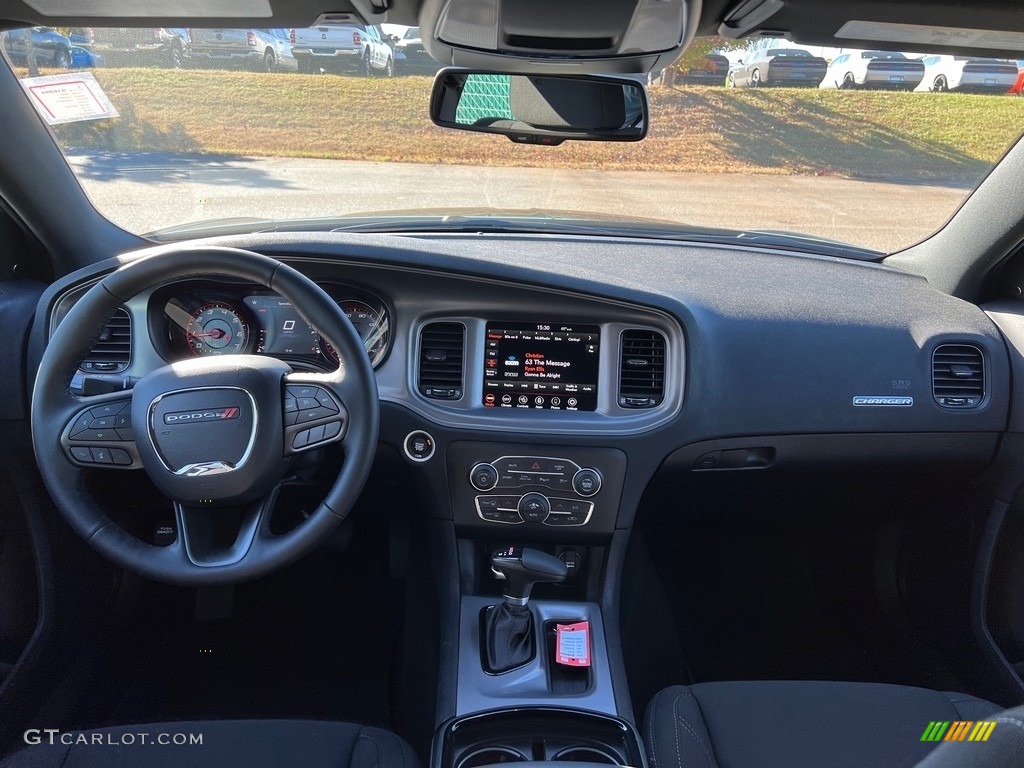 2023 Dodge Charger SXT AWD Blacktop Dashboard Photos