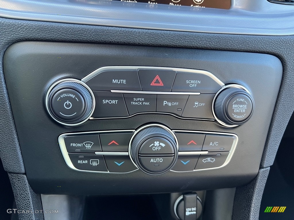 2023 Dodge Charger SXT AWD Blacktop Controls Photos