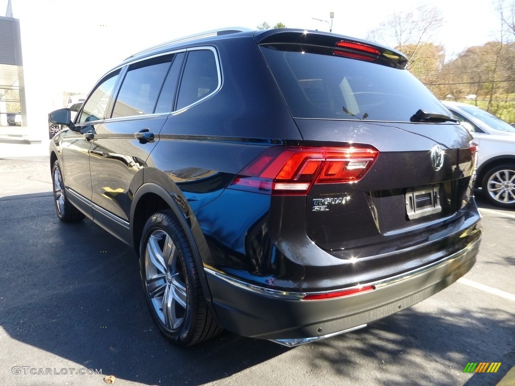 2020 Tiguan SEL 4MOTION - Deep Black Pearl / Titan Black photo #2