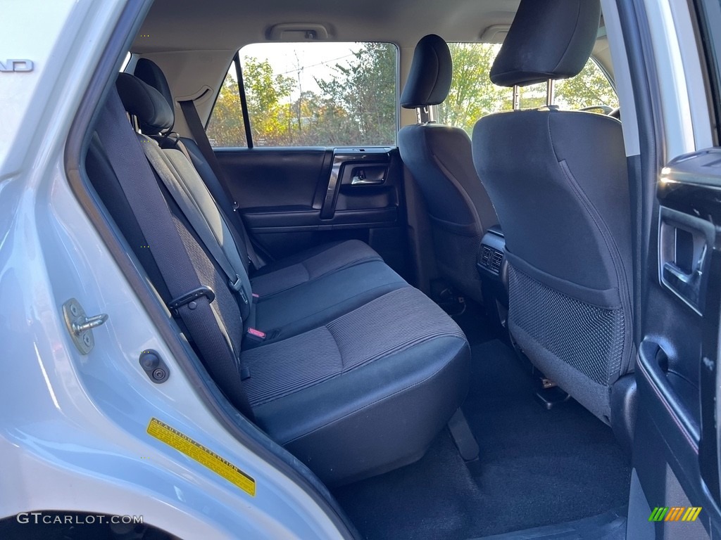 2022 4Runner TRD Off Road 4x4 - White / Black/Graphite photo #17