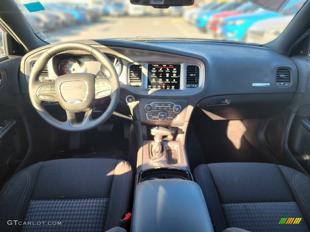 2023 Charger SXT AWD Blacktop - Pitch Black / Black photo #9