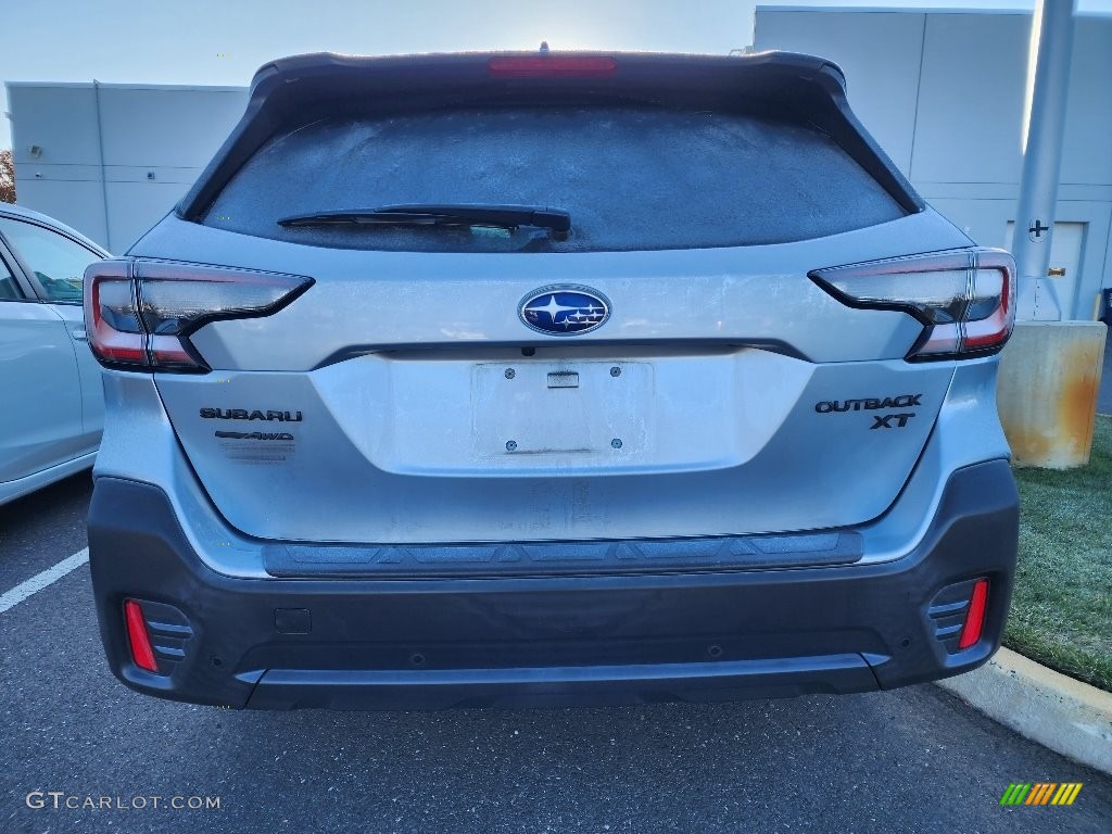 2021 Outback Onyx Edition XT - Ice Silver Metallic / Gray photo #4