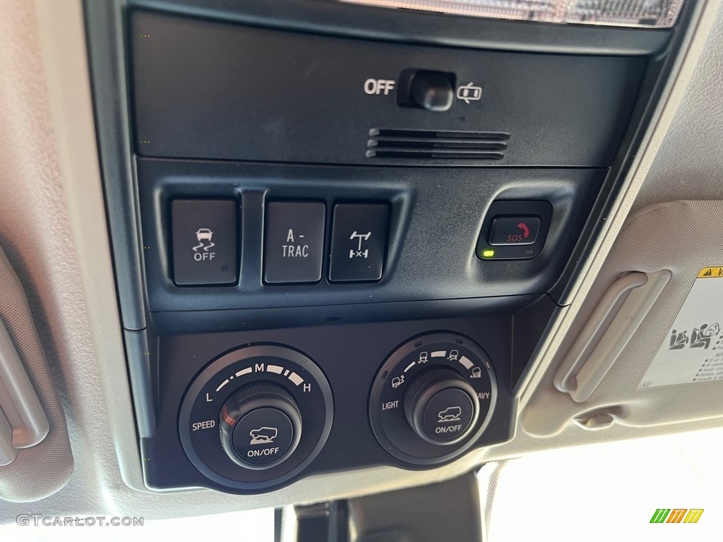 2022 Toyota 4Runner TRD Off Road 4x4 Controls Photo #146753106