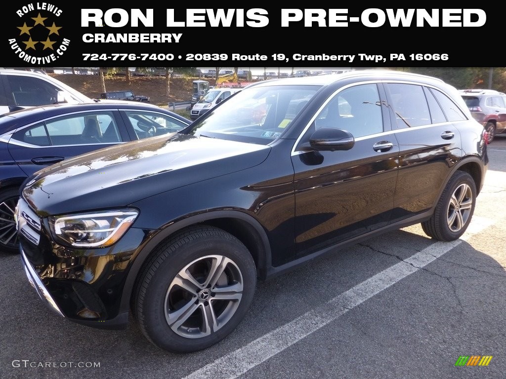 2021 GLC 300 4Matic - Black / Black photo #1