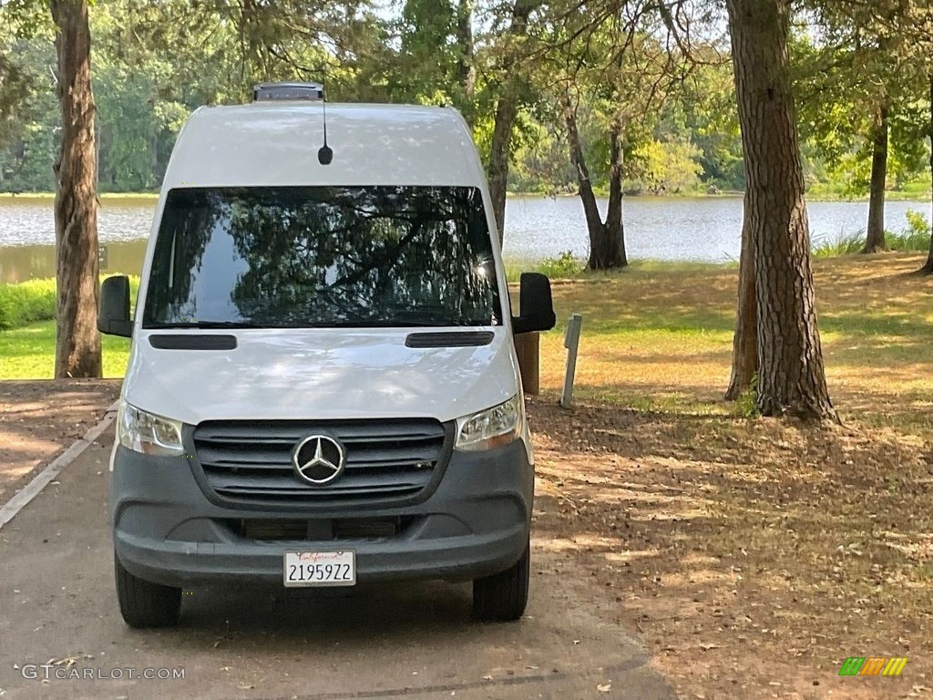 2020 Sprinter 2500 Cargo Van - Arctic White / Black photo #2