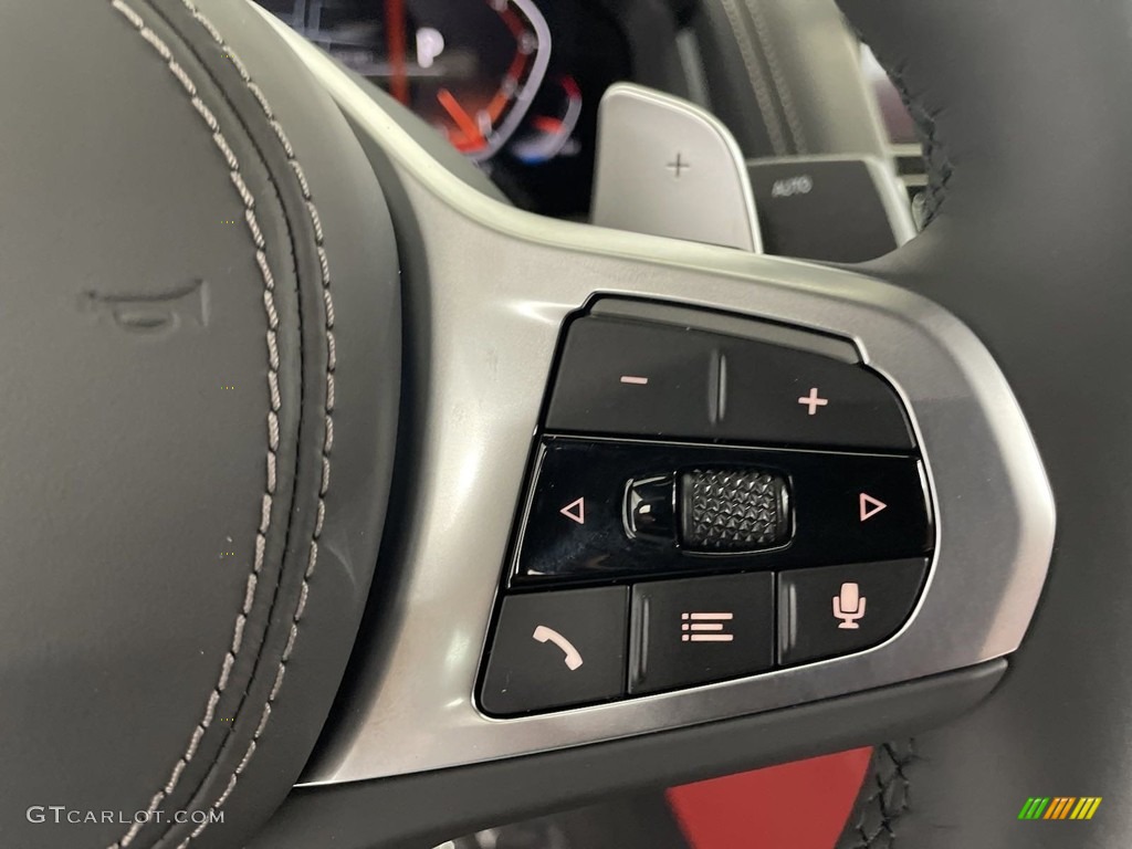 2024 BMW 8 Series 840i Coupe Steering Wheel Photos